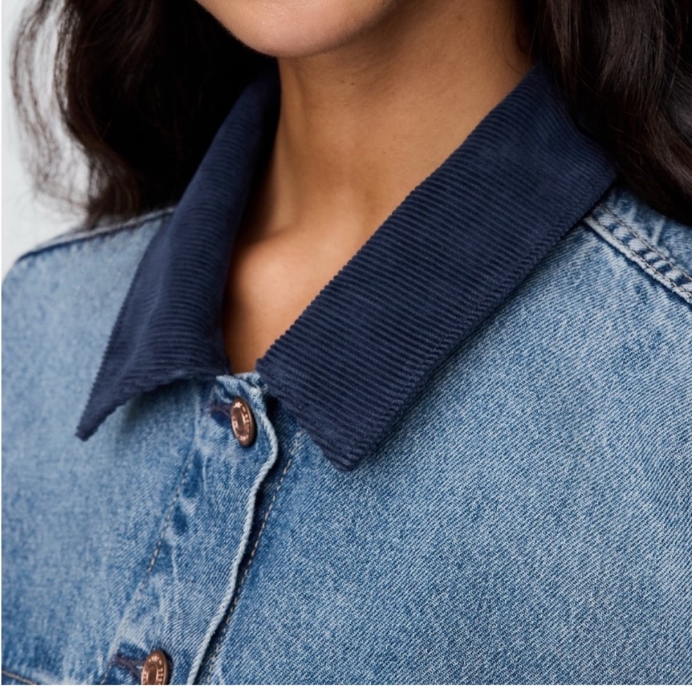 DOENx GAP Classic Blue Denim Jean Jacket - Picture 2 of 3